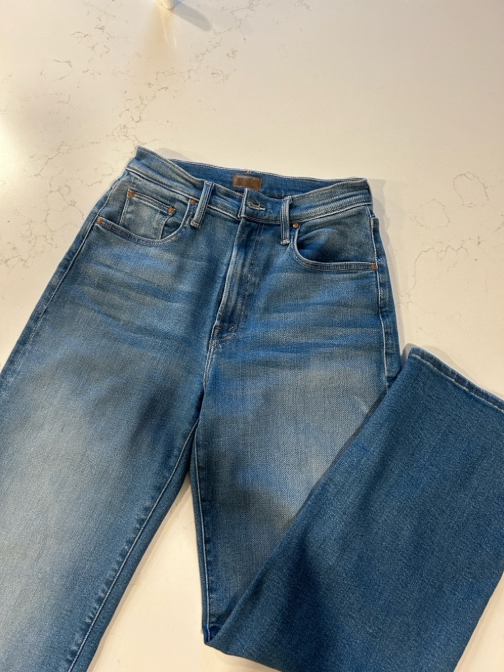 MOTHER The Rambler Zip Flood Jeans - Medium Blue - Picture 4 of 6
